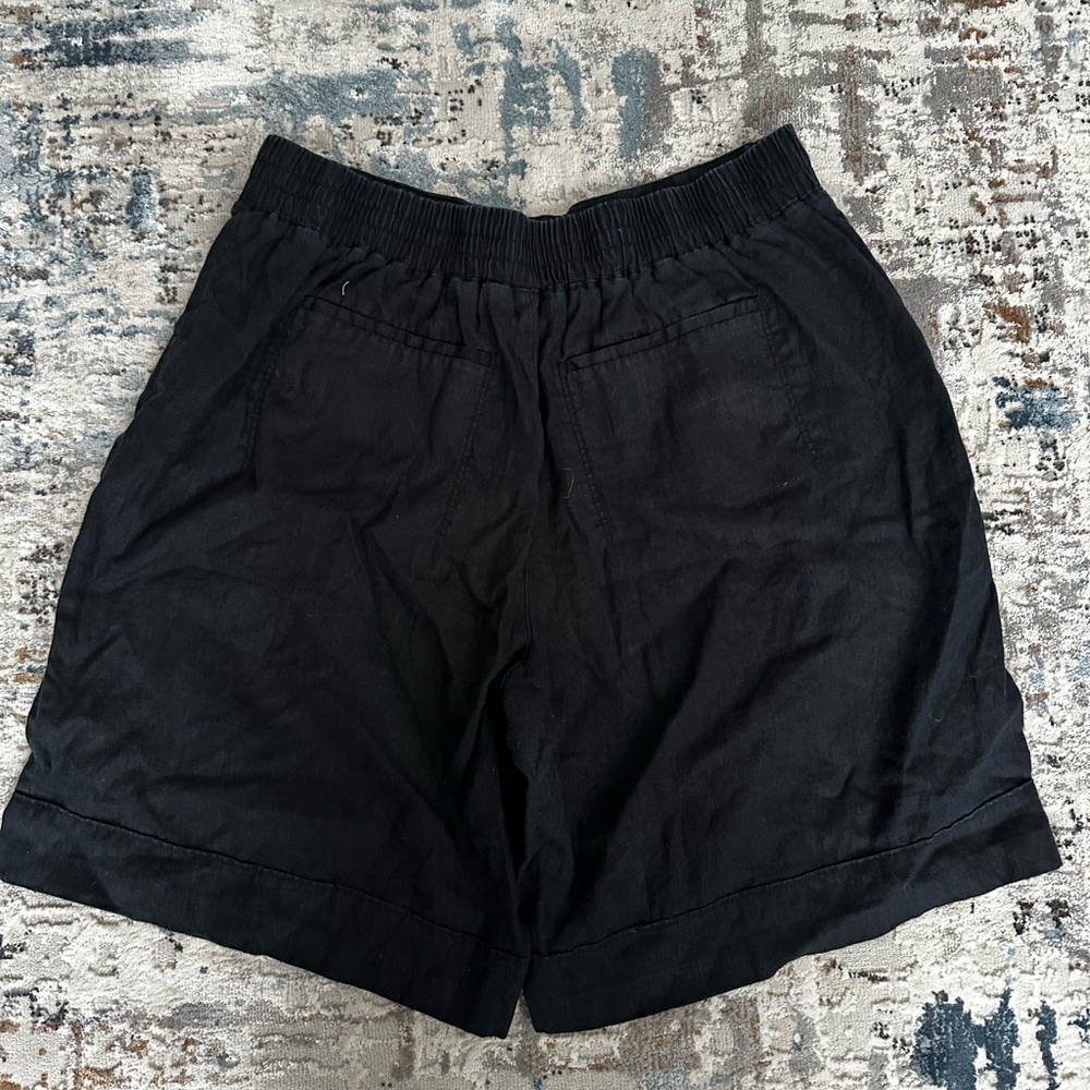 Athleta Black Bermuda Shorts for Versatile Style